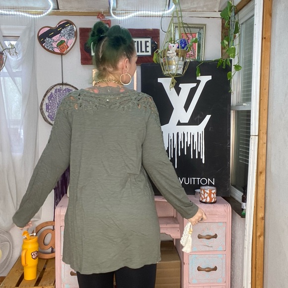 J Jill Olive Green Lightweight Long Sleeve Casual top Size Large - Picture 8 of 15